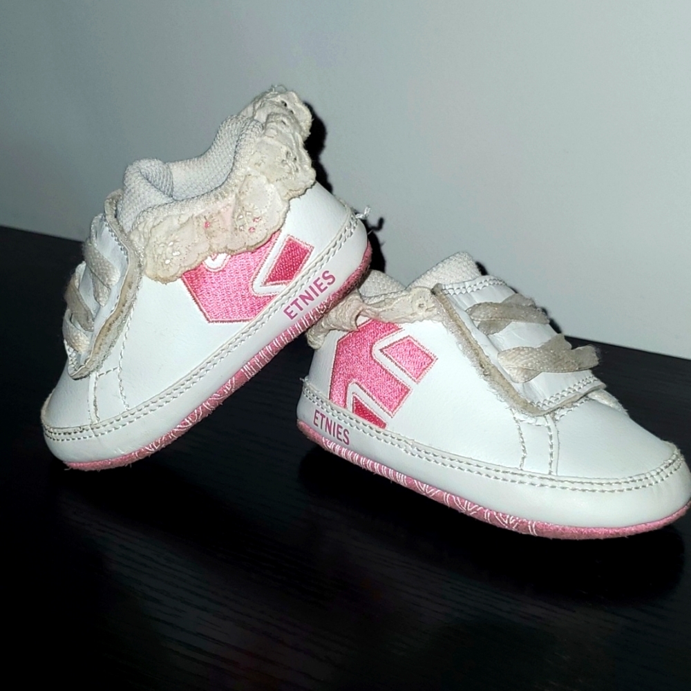 Etnies soft sole kids